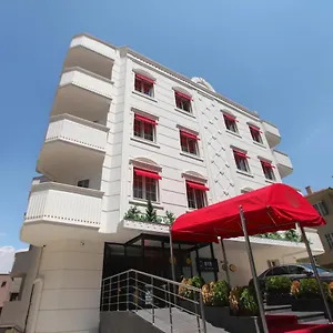 The Life & 3*, Ankara Turquie